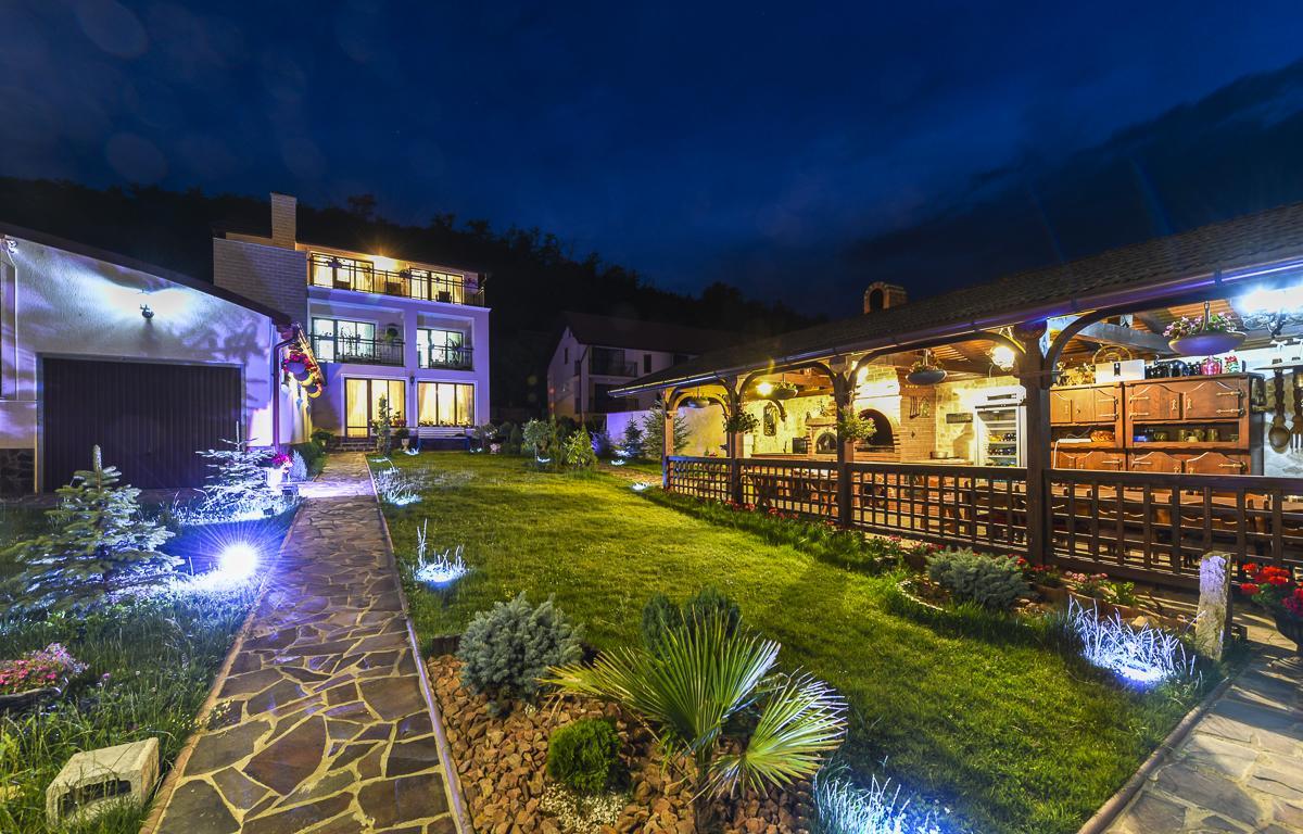 Hotel Casa Andrei Orşova Exterior foto