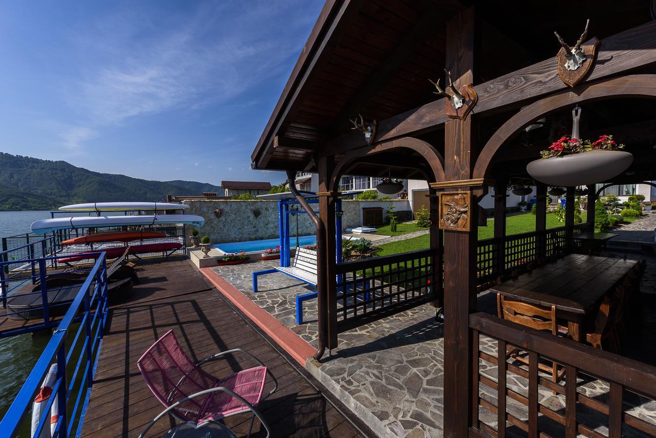 Hotel Casa Andrei Orşova Exterior foto
