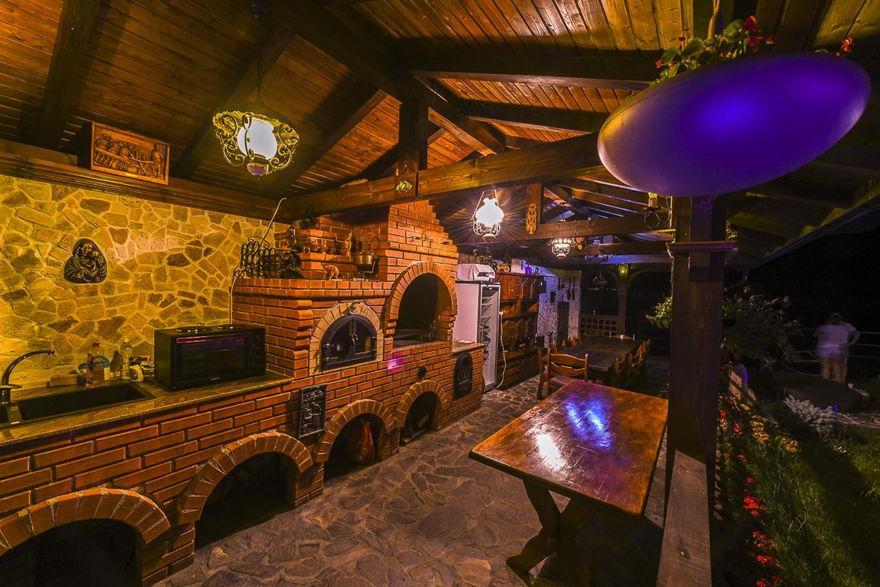 Hotel Casa Andrei Orşova Exterior foto
